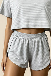 Conjunto de short con aberturas y crop top Carmen Gris