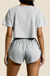 Conjunto de short con aberturas y crop top Carmen Gris