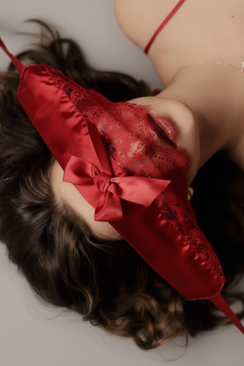 Antifaz Maeva Rojo
