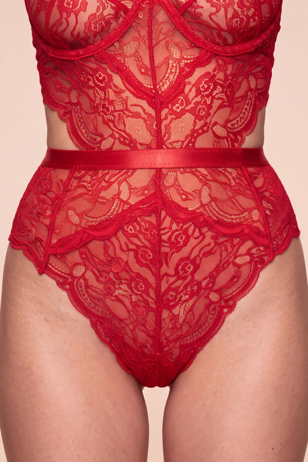 Body Jeanne Rojo